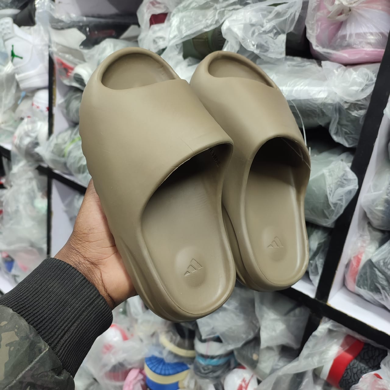 High Quality Yeezy Slides Sandals Men Shoes Sandals