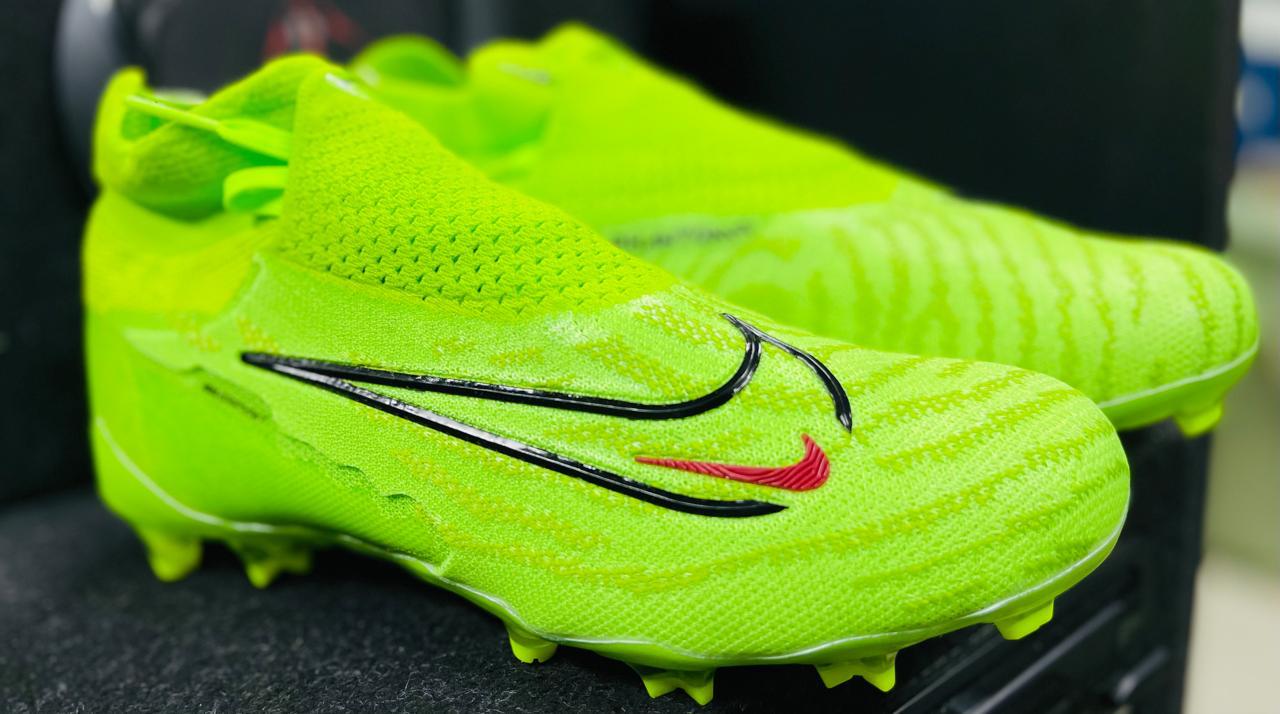 Phantom Football & Rugby Shoes, Men Outdoor Spike Football Boots