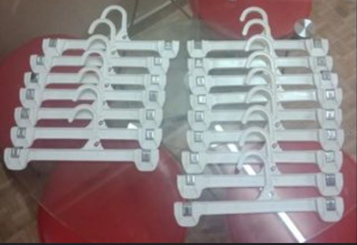 10pcs trousers and innerwear hangers