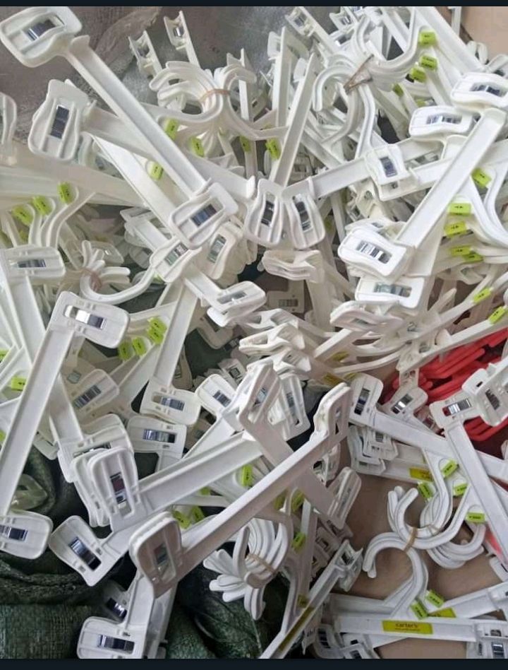 10pcs trousers and innerwear hangers