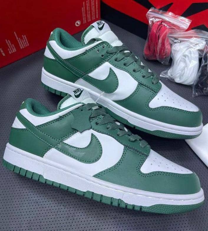 SB Dunk Comfortable Low Cut High Quality Unisex Breathable Sneakers Shoes