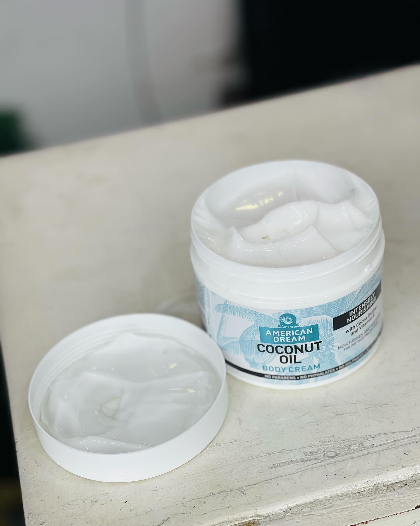 American Dream  Coconut Oil Cream With Cocoa Butter & Vitamin E  Intensely Nourishing 500ml Ultra Moisturising Body Butter Cream With Coconut Oil and Vitamin E