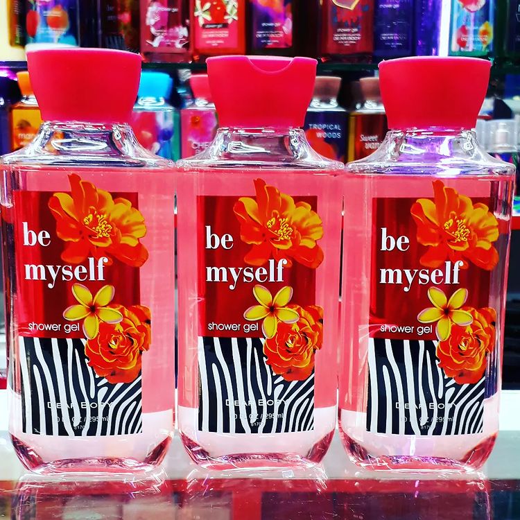 Pack Of 3 Dear Body Be Myself Shower Gel Body Luxuries Signature Collection with Aloe Vera, Grape Seed Extract Revitalizes Smoothens  Body Care Body Washes Signature Collection Body Luxuries