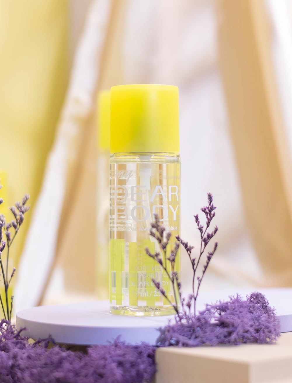 Dear Body Malibu Lemon Blossom Fragrance Mist 250ml Malibu Lemon Blossom Vanilla With Unique Fragrance and Luxuriant Foliage Unisex Fragrance 250ml