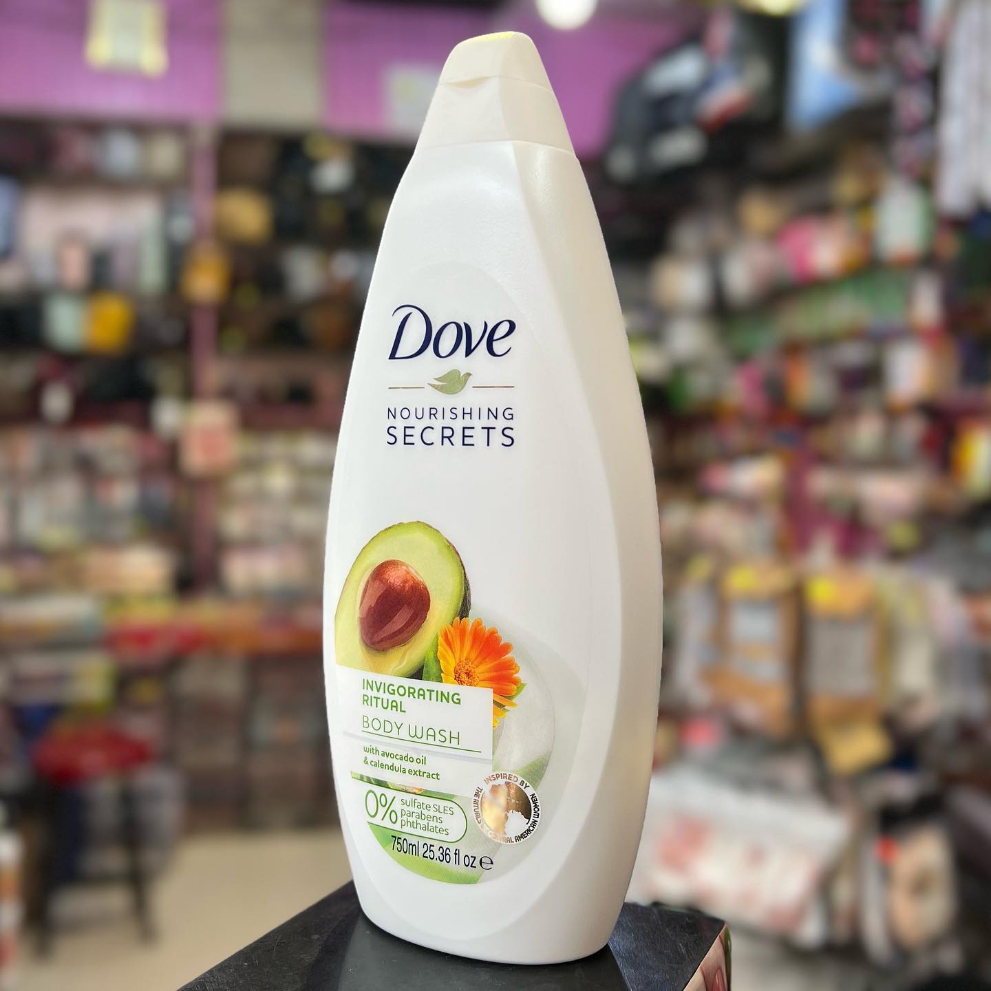 500ml Dove Body Wash Pistachio Cream 750ml Effectively Washes Away Bacteria While Nourishing Your Skin 22 oz 500ml Combination of Skin-natural Nourishers and Plant-based Moisturizers Body Wash
