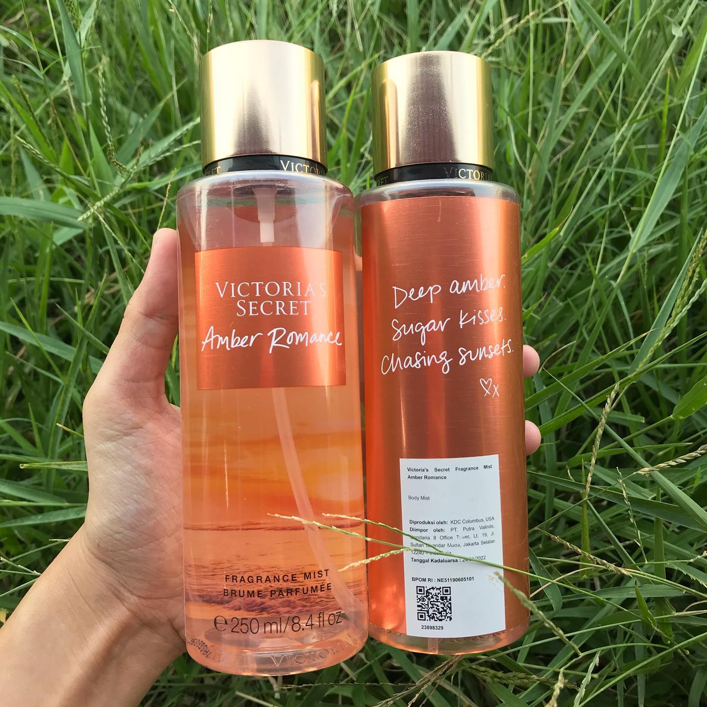 Victoria's Secret Amber Romance Fragrance Mist 250ml - Romantic Perfume Set for Women - Long-Lasting, Non-Irritating, Multi-Purpose Spray Fragrances for Women Girls Body Signaaure Collections