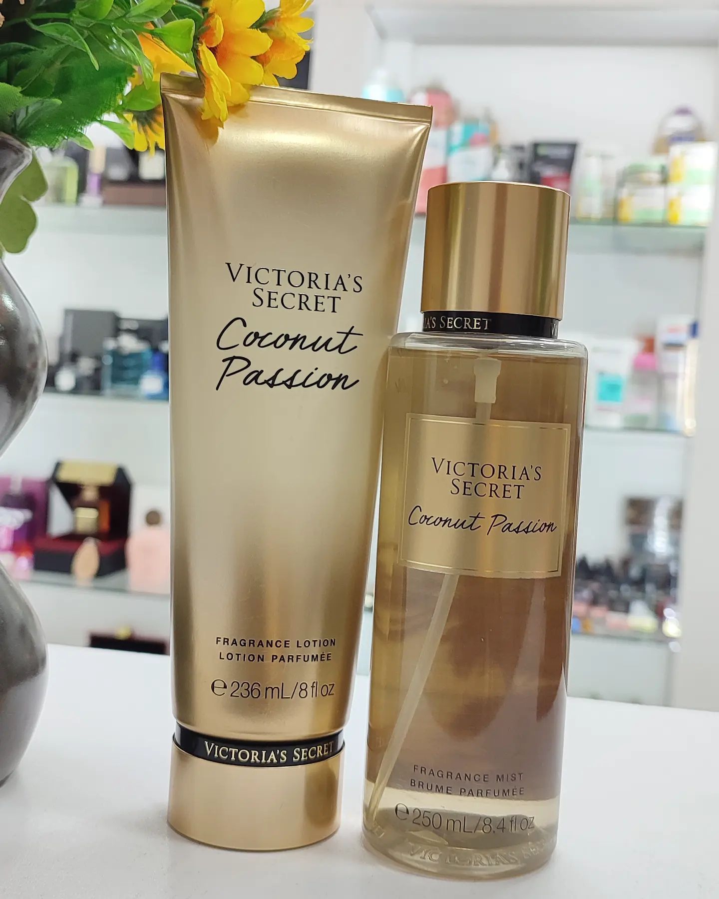 Victoria's Secret Coconut Passion Fragrance Mist 250ml - Romantic Perfume Set for Women - Long-Lasting, Non-Irritating, Multi-Purpose Spray Fragrances for Women Girls Body Signature Collections