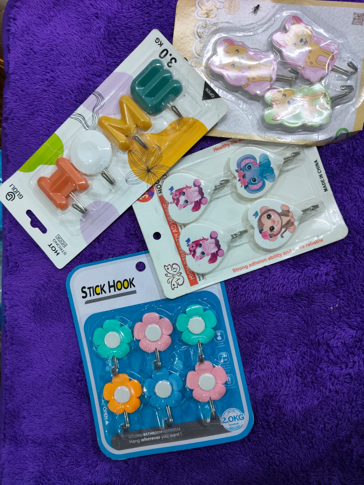 ✔️✔️Heavy Duty Adhesive Hooks - MAXIMUM KG 2KG..3KG, Waterproof, Transparent, Multi-Use Wall Hangers for Kitchen & Bathroom🩸removable adhesive wall hooks made of strong Stainless Steel and PVC struct