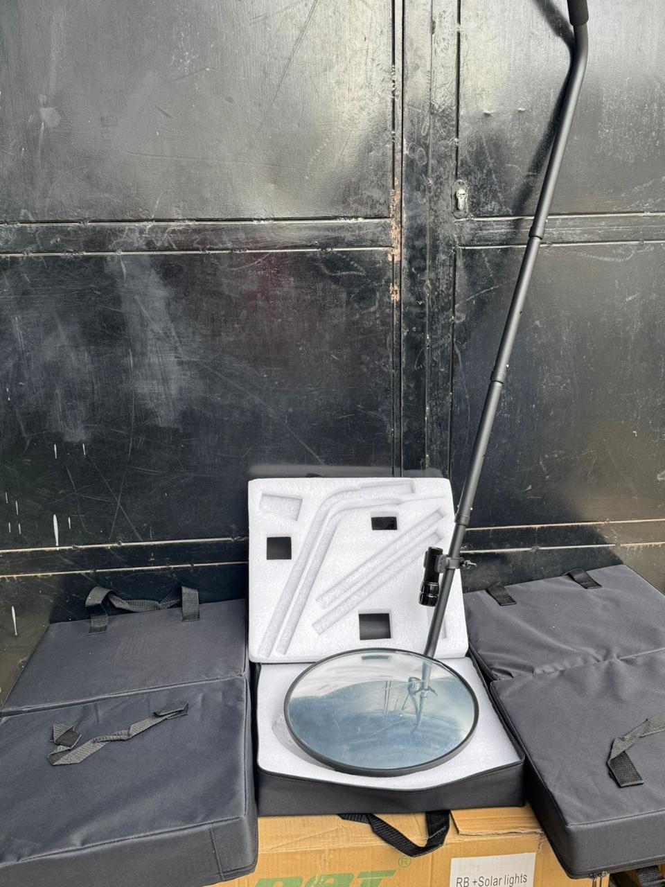VEHICLE UNDER-SEARCH MIRROR 🪞🚗
Make vehicle inspections easier with this practical Vehicle Under-Search Mirror. Designed to help you see areas underneath vehicles that are difficult to inspect direc