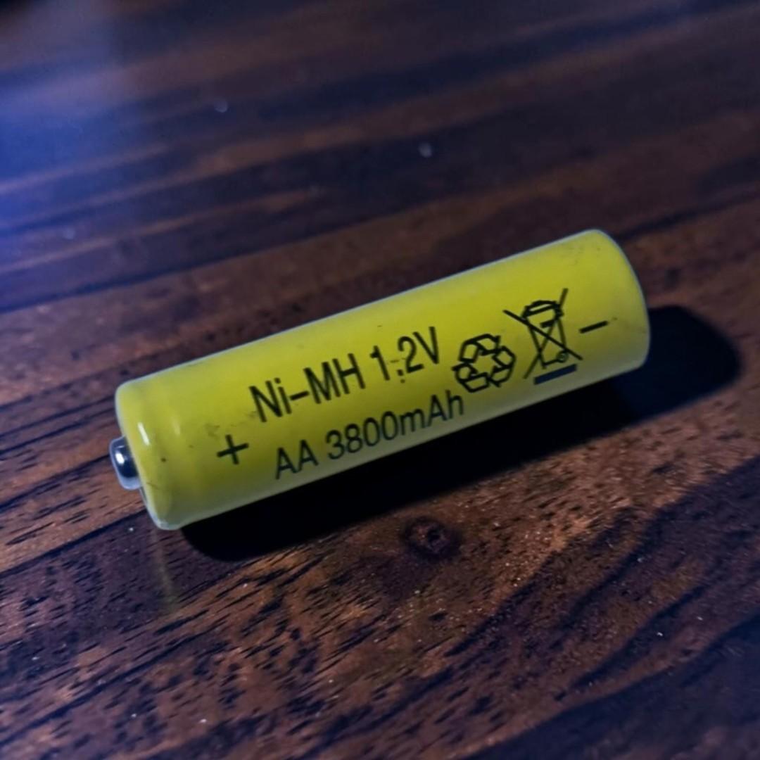 AA Rechargeable battery 1.2V NI-MH battery