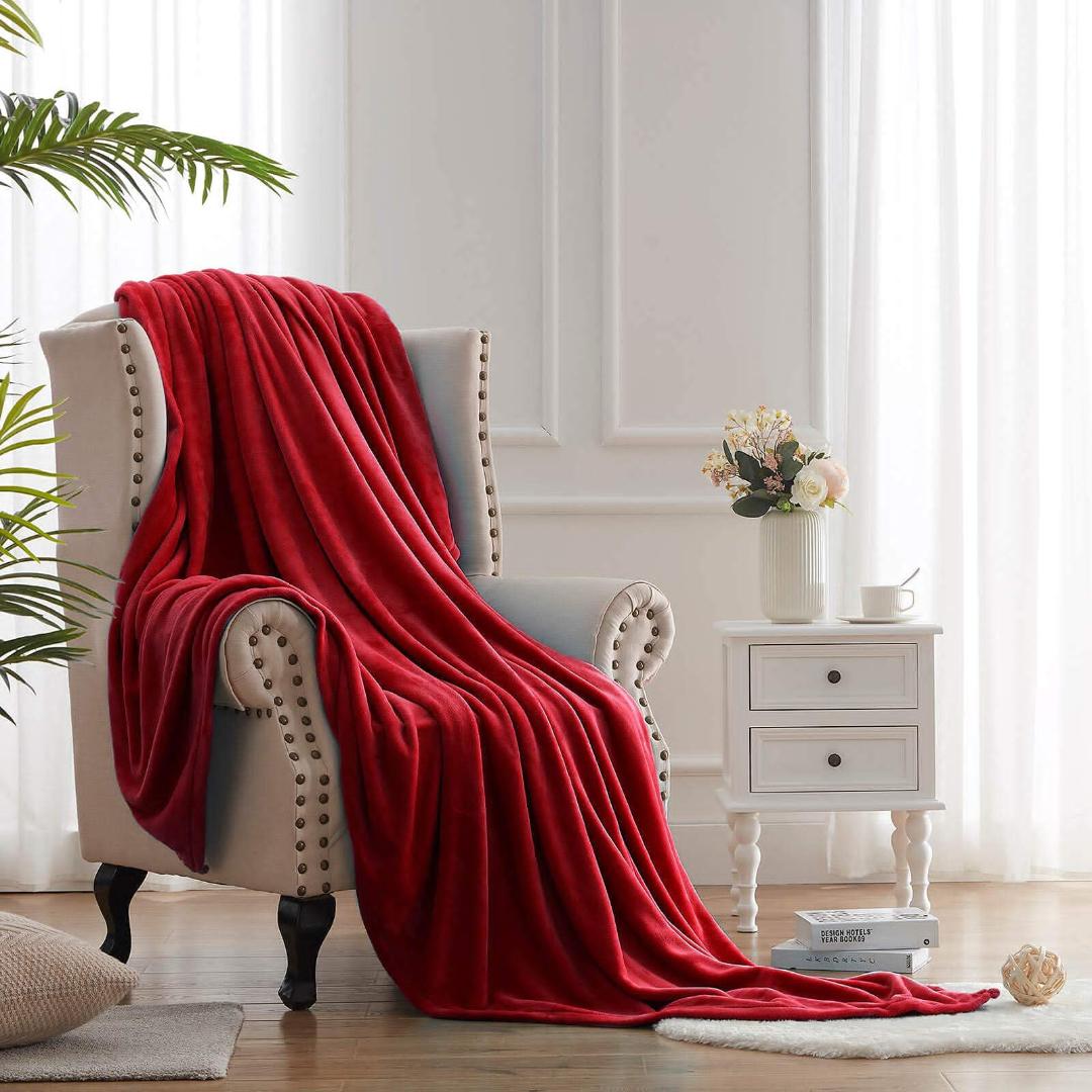 PLAIN CORAL FLEECE THROW BLANKETS. SIZES-4/6,5/6,6/6. CAN BE USED IN THE SITTING ROOM, BEDROOM, IN THE CAR AND EVEN OUTDOOR. THEY ARE BIG ENOUGH TO CUDDLE UP 2 PEOPLE. AVAILABLE IN VARIOUS COLOURS.