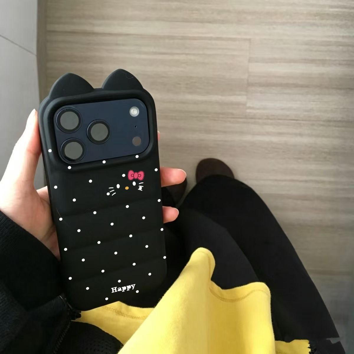 Suitable for iPhone 17 Promax phone case. Applicable to Apple 1 stereo fox ears 16 Pro 15.