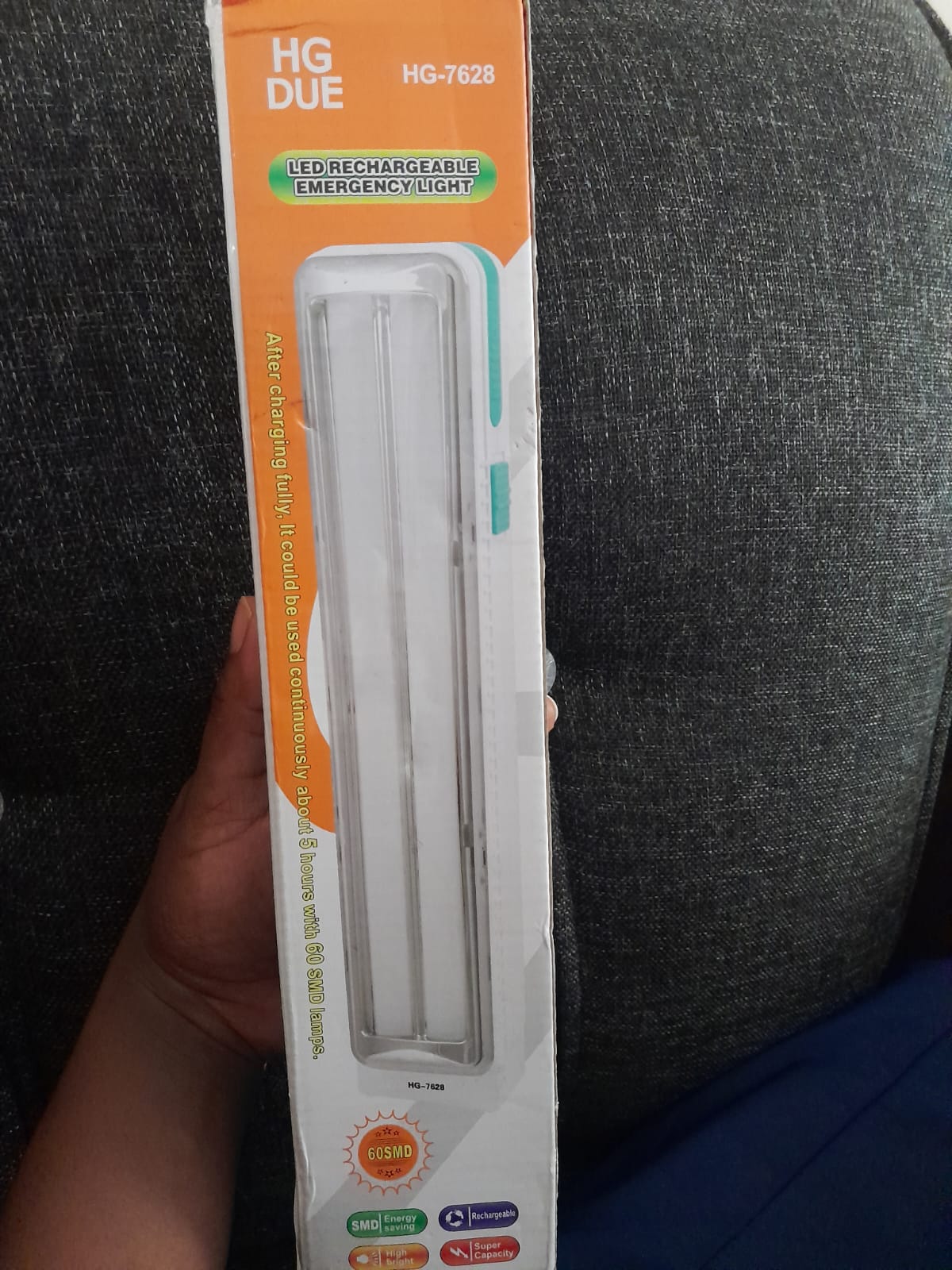 LED RECHARGEABLE EMERGENCY LIGHT