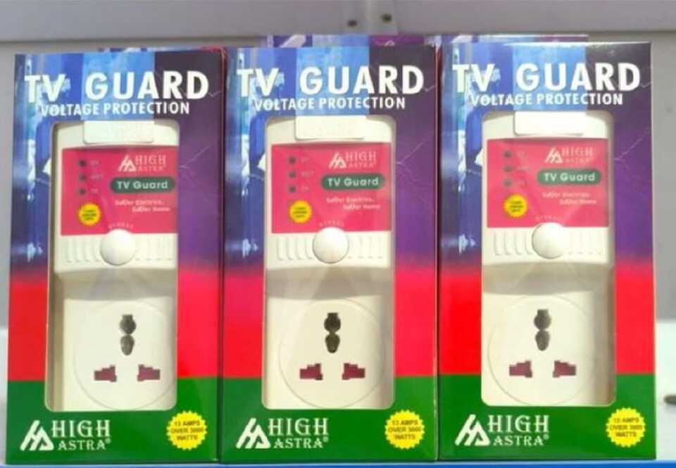High Astra TV Guard 13A Voltage Protector – Complete Power Surge, Spike & High/Low Voltage Shield for Smart TVs & Home Theater Electronics