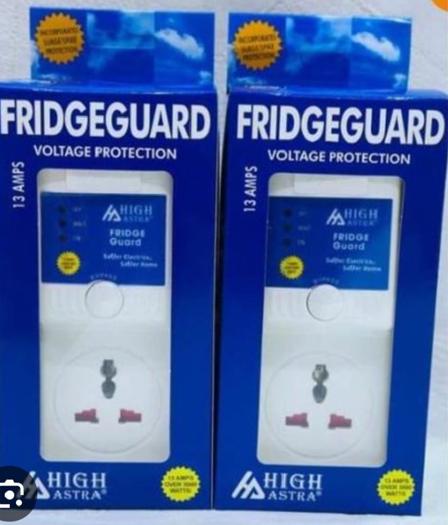 High Astra Fridge Guard 13A Voltage Protector – Ultimate Power Surge & Spike Guard for Refrigerators, Freezers & Home Appliances