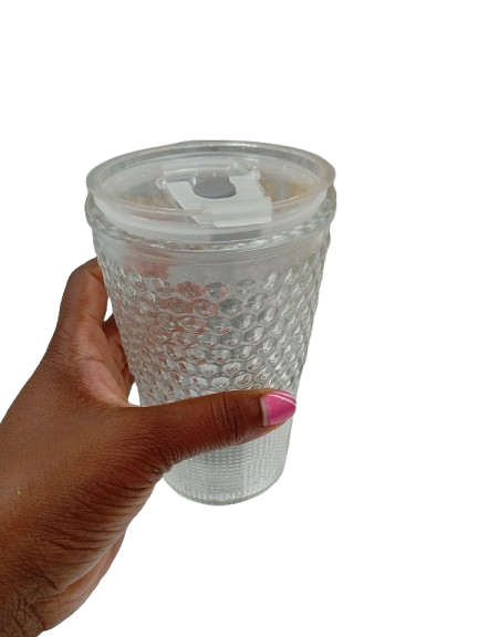Ribbed Juice/water glass tumblers , comes with a straw and an airtight lid. 500ml