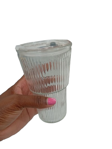 Ribbed Juice/water glass tumblers , comes with a straw and an airtight lid. 500ml