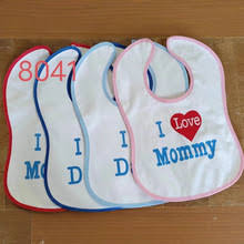 Cute "I Love Mommy" Baby Bib – Soft, Absorbent Feeding & Drooling Bib for Infants