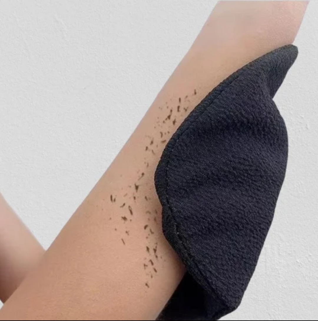 DOUBLE SIDED MORACCAN BATH BEAUTY GLOVE DEEP EXFOLIATING BODY SCRUB HELPS TO EXFOLIATE, UNCLOG PORES, EVEN SKIN TONE, STIMULATE BLOOD CIRCULATION SMOOTHEN AND SOFTEN SKIN REMOVE DEAD SKIN