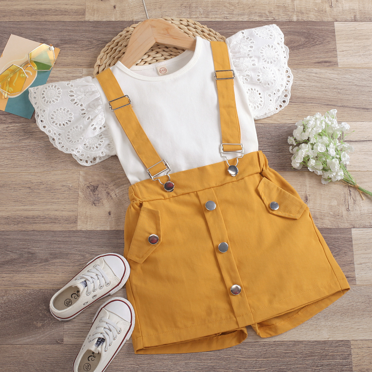 New Arrival Girls Dresses suit Summer Solid Lace Hollow Out Fly Sleeve Round Neck Top + Detachable Suspenders Shorts Skirt Set Kids Casual Outfit