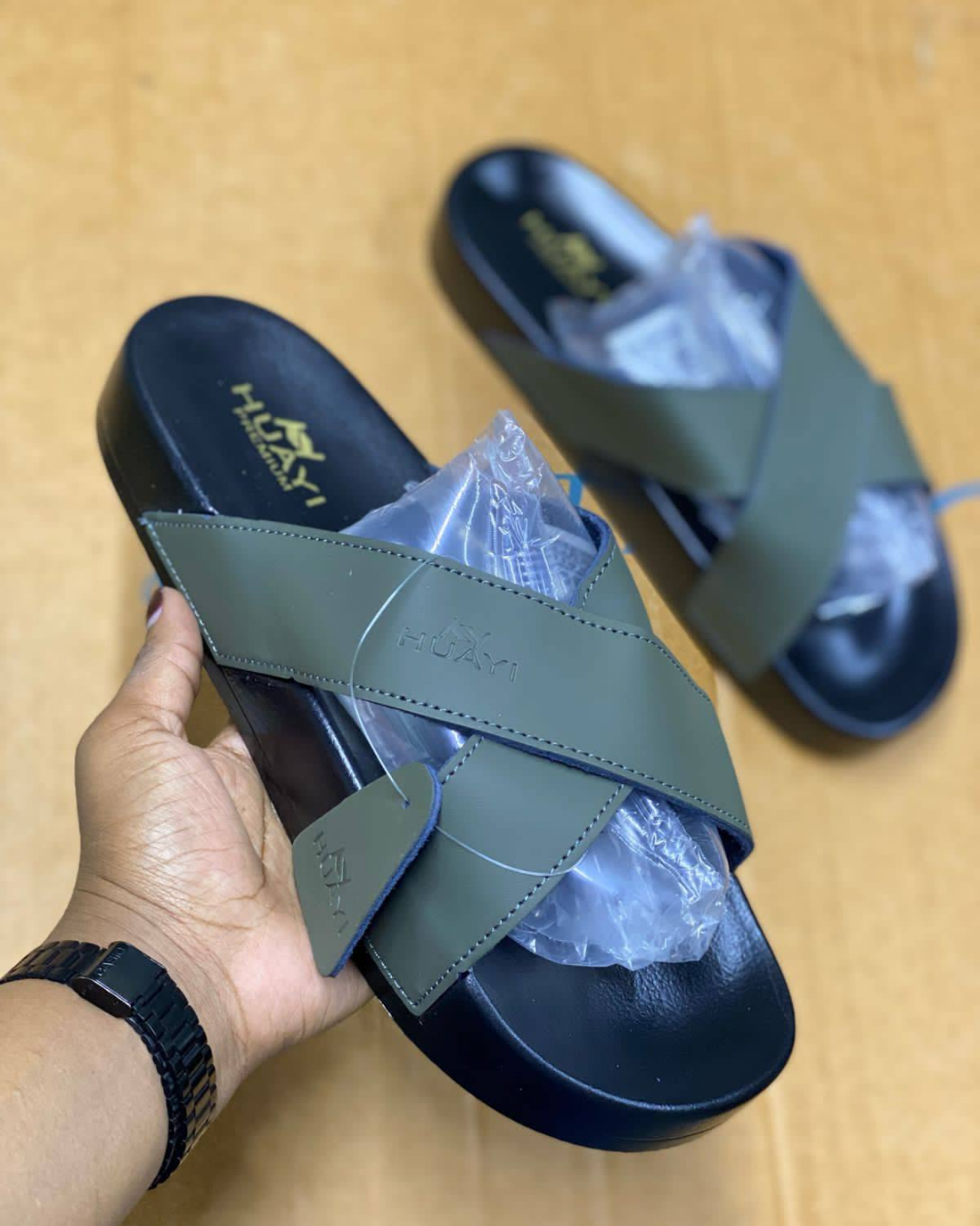 LIMITED STOCK🔥 Men’s Cross Strap Slip-On Sandals Size 40-45 | Casual Open Toe Slides | Fashion Comfort Flats. Men’s Premium Cross Strap Sandals | Open Toe Slip-On Casual Slides | Comfortable Everyday
