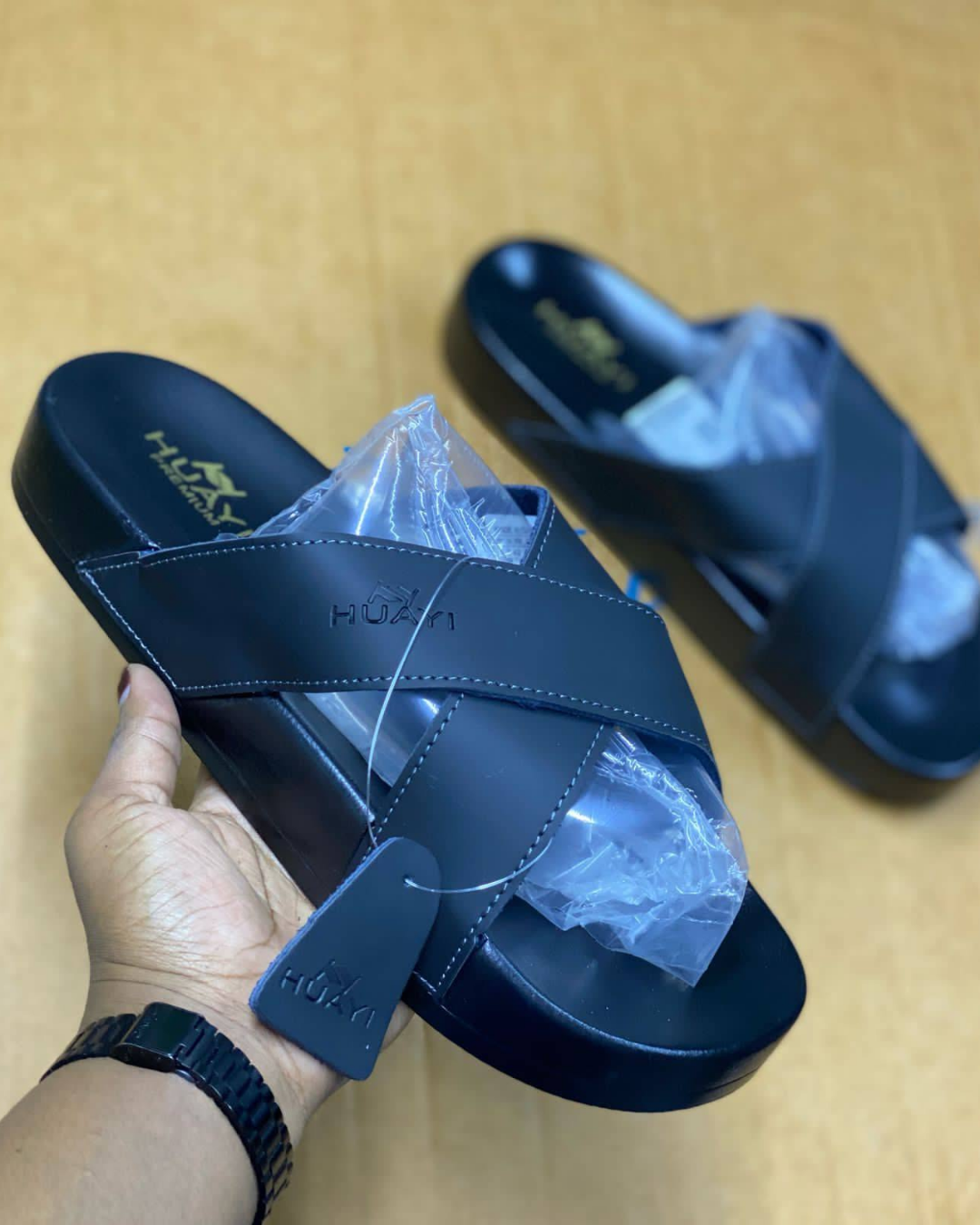 LIMITED STOCK🔥 Men’s Cross Strap Slip-On Sandals Size 40-45 | Casual Open Toe Slides | Fashion Comfort Flats. Men’s Premium Cross Strap Sandals | Open Toe Slip-On Casual Slides | Comfortable Everyday