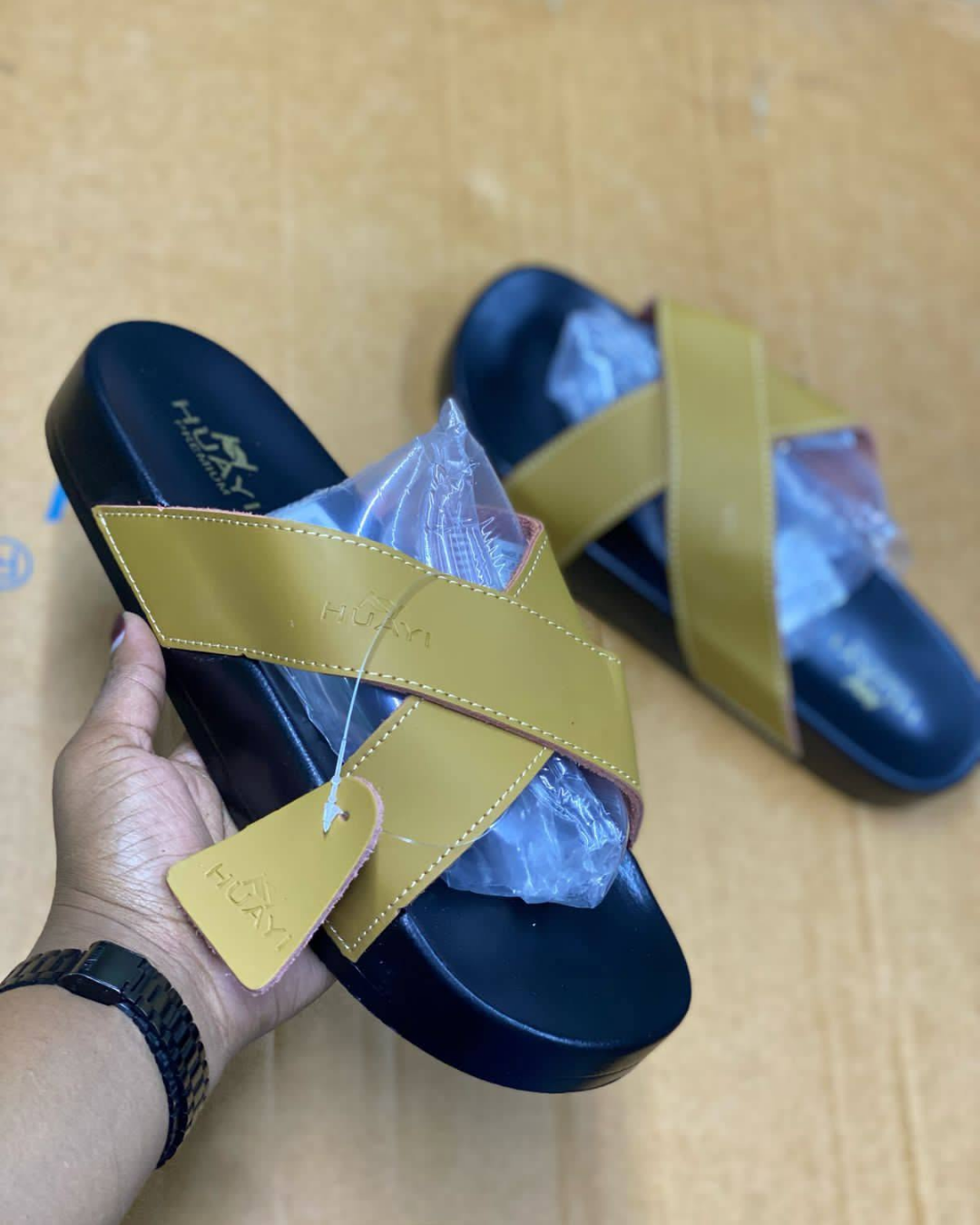 LIMITED STOCK🔥 Men’s Cross Strap Slip-On Sandals Size 40-45 | Casual Open Toe Slides | Fashion Comfort Flats. Men’s Premium Cross Strap Sandals | Open Toe Slip-On Casual Slides | Comfortable Everyday