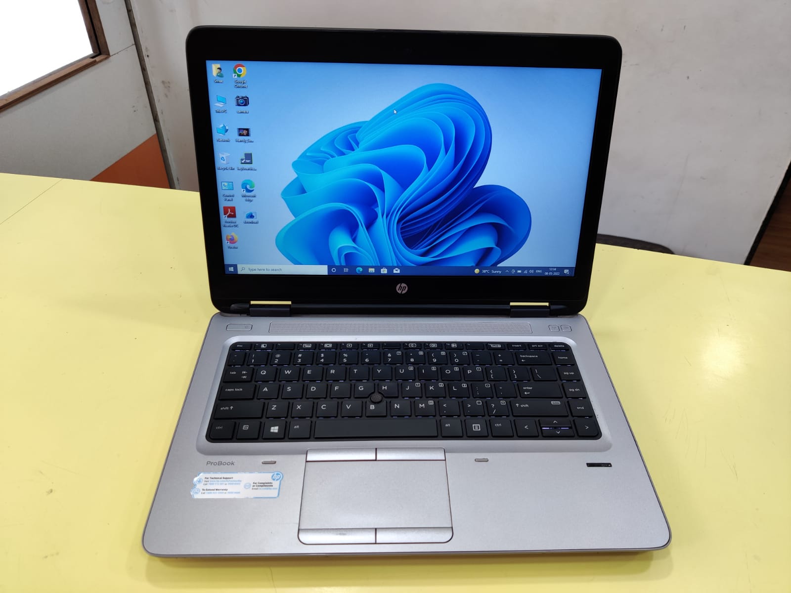 Hp Probook 640 G2 Intel Core i5 6th Generation 8GB RAM 256GB SSD 14 Inch Screen Windows and Office Installed 6 Months Warranty | Refurbished Laptop