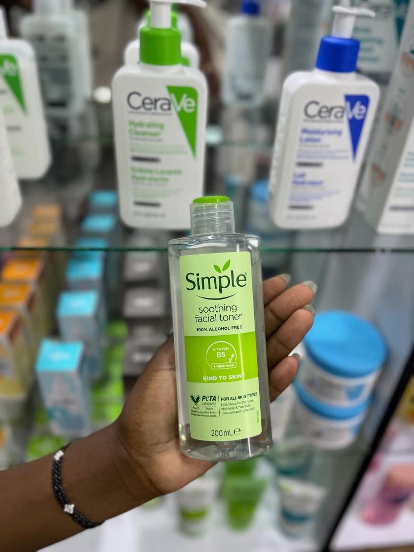 Simple soothing facial toner