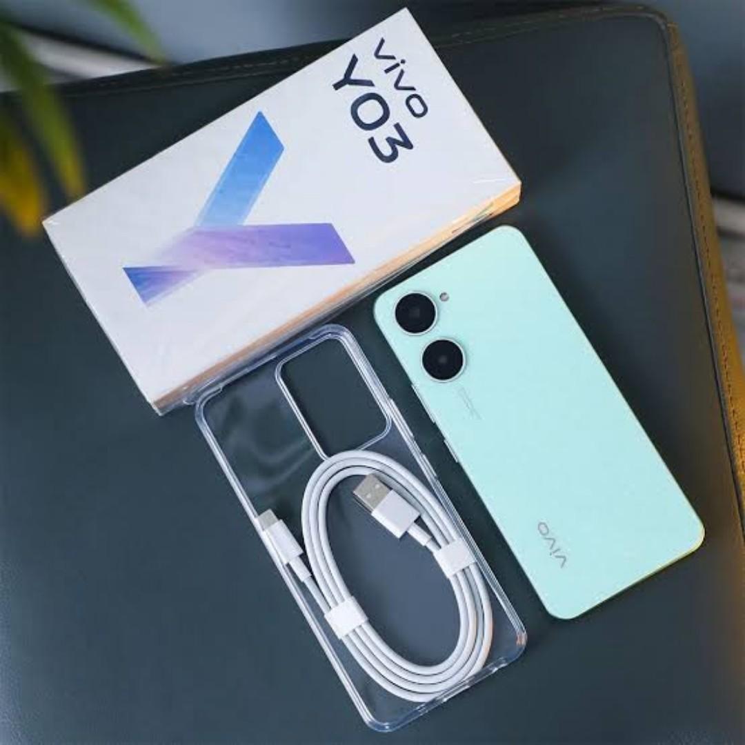 Vivo Y03 4GB RAM 64GB ROM Smartphone, 6.56" 90Hz Display, 5000mAh Battery, 13MP AI Camera, Android 14, Dual SIM, Face Unlock, Fast Performance, Stylish Design Mobile Phone