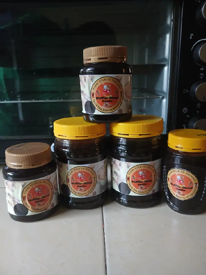 Muffler Blend Honey: Pure, Unfiltered Honey from Siaya County’s Lakeside, Crafted by Local Beekeepers for a Unique, Multi-Flower Flavor and Rich, Natural Sweetness in Every Drop