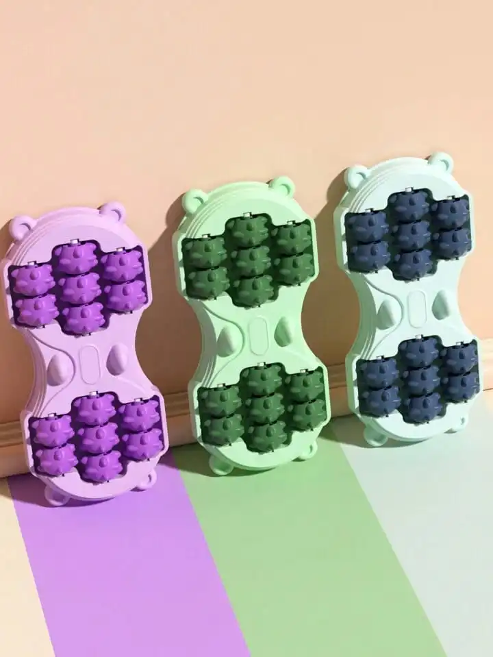 New arrivals🔥🔥🔥🔥
🥝Manual Stepping 14 roller foot massager now available in 3 colors
kindly watch video on how to use it