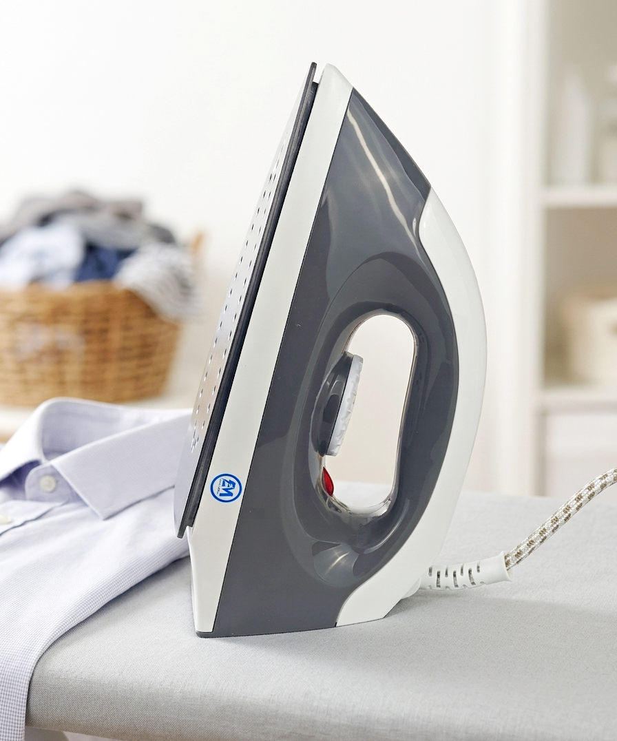 EM Dry Iron Box 1000W with 5-Gear Temperature Control – Lightweight, Non-Stick Soleplate for Fast & Efficient Ironing  IB01G ElectroMate