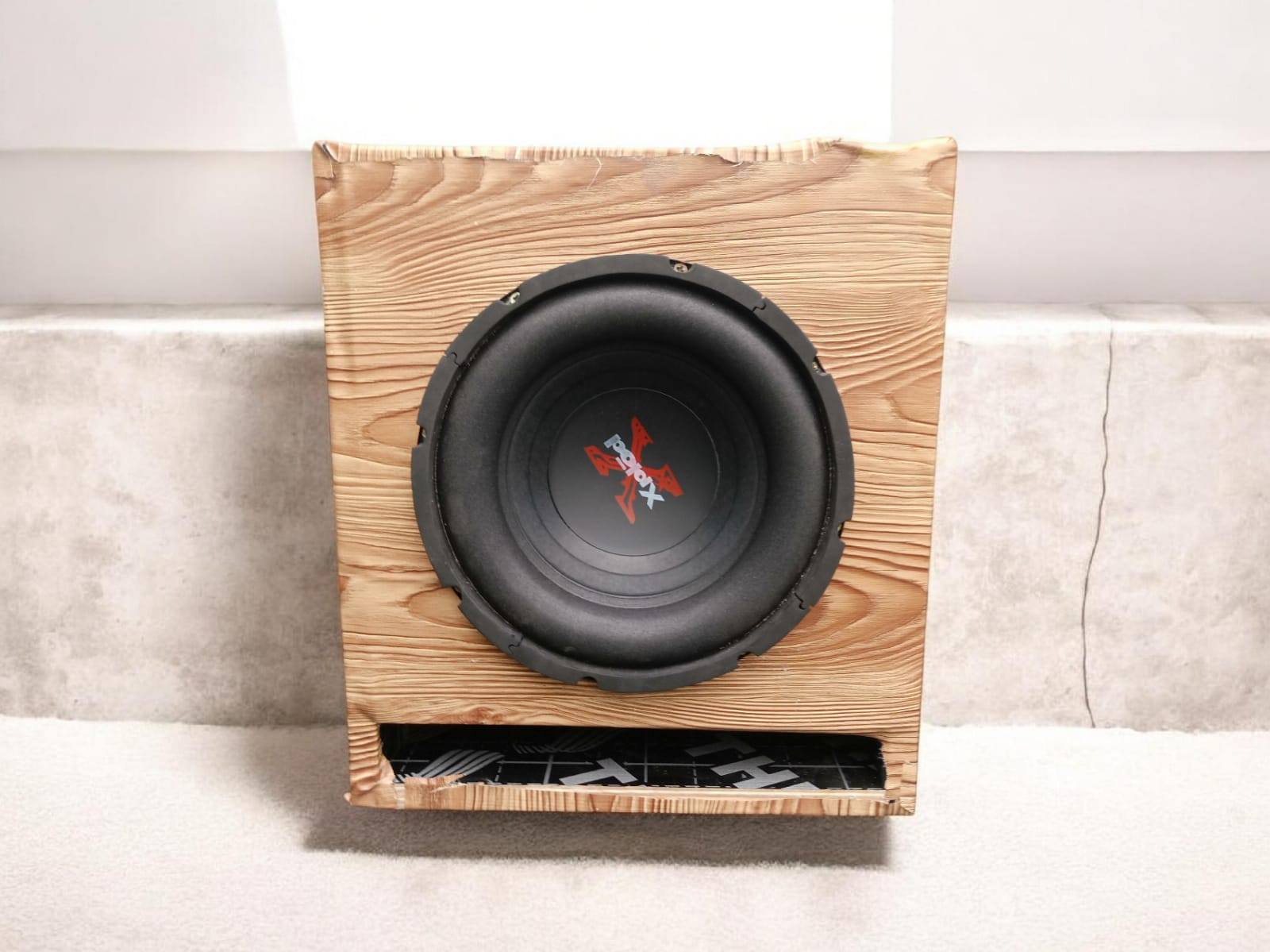 Sony Xplod 10 Inch powerful Subwoofer, 100w RMS 200W max Bass speaker woofer home audio system, tuned cabinet car audio home theater