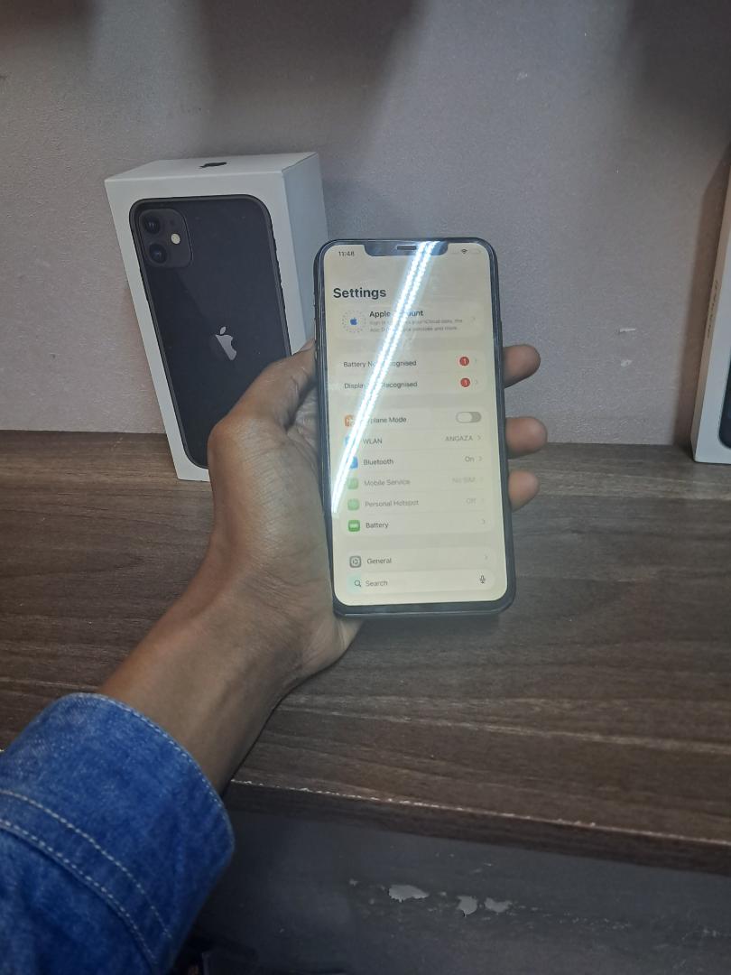 ​REFURBISHED IPHONE 11 PRO MAX 256GB | 6.5" OLED | TRIPLE CAMERA 12MP | SMOOTH A13 BIONIC PERFORMANCE (Face ID and NO FACE ID