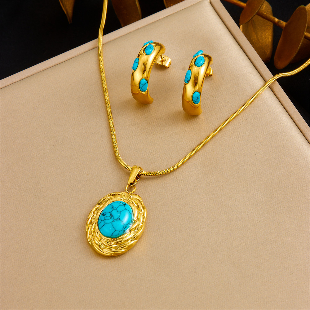 Fashion Light Luxury Style Emerald Green Cubic Sugar Zircon Pendant Collarbone Chain Necklace Earrings Bracelet Jewelry Set