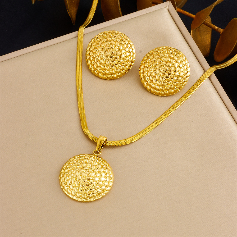 Fashion Light Luxury Style Emerald Green Cubic Sugar Zircon Pendant Collarbone Chain Necklace Earrings Bracelet Jewelry Set