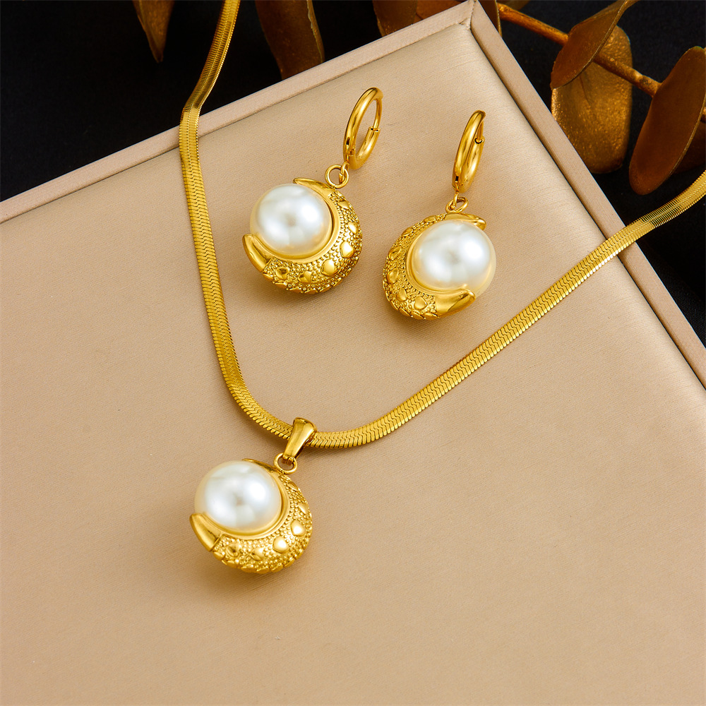 Fashion Light Luxury Style Emerald Green Cubic Sugar Zircon Pendant Collarbone Chain Necklace Earrings Bracelet Jewelry Set
