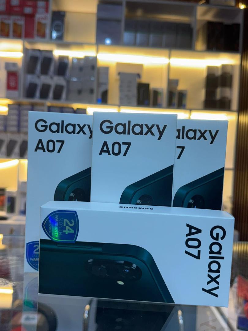 🔥Brandnew Samsung galaxy A07 128GB +4GB 6.7" 90Hz display 50MP rear +8MP front cameras 5000mAh battery 25W fast charging.