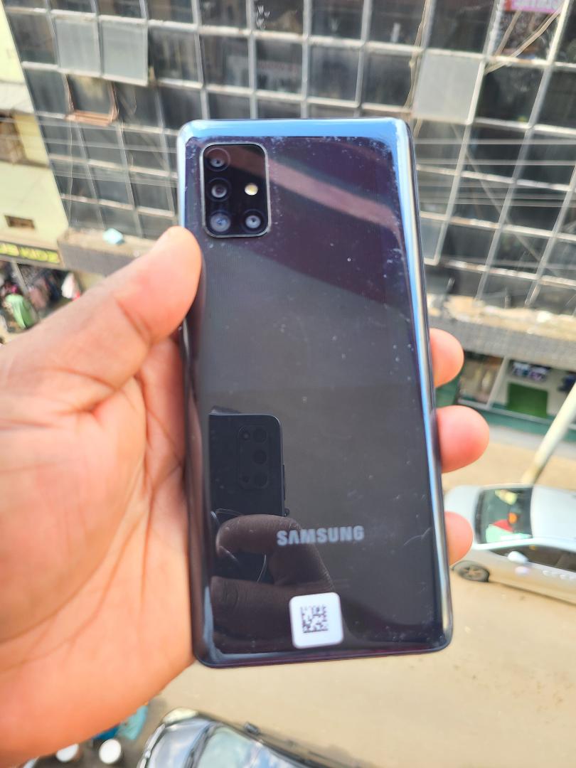 SAMSUNG A51 5G + FREE SMARTWATCH