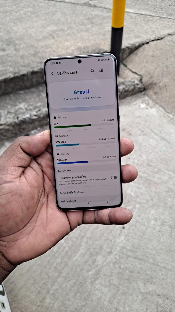 SAMSUNG S20 5G + FREE ALDEEPO NECKBANDS