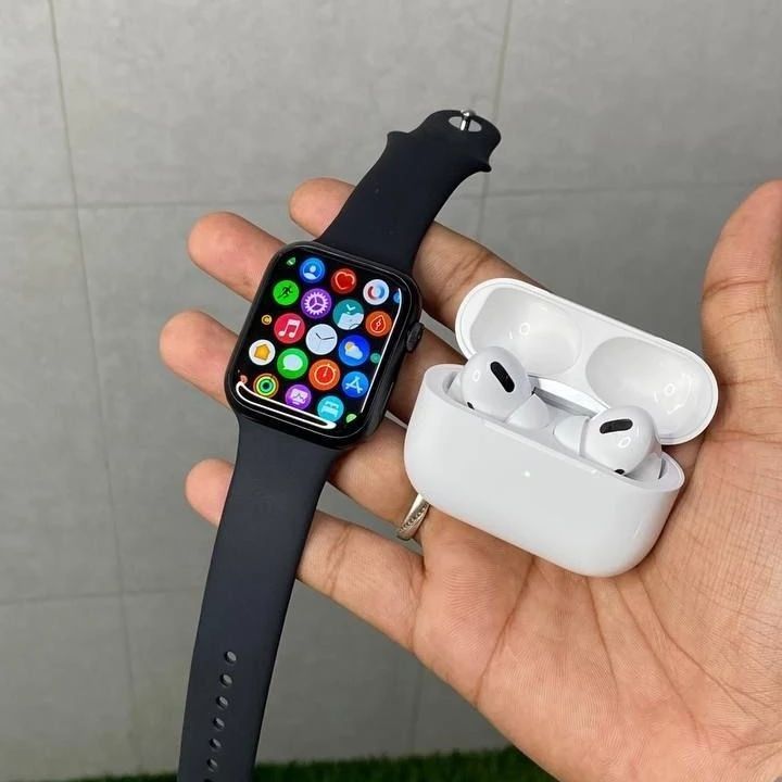 Fitness tracking smart watch W26 with double straps +free earpods