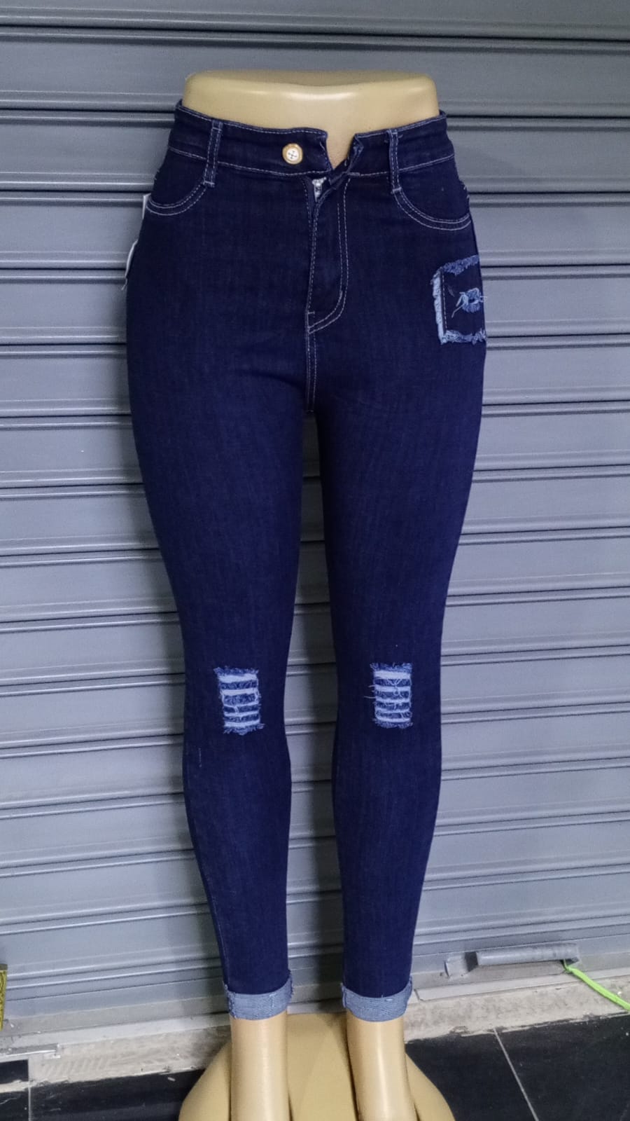 Women’s Stretch Denim Jeans High Waist Skinny Fit Casual Fashion Jeans Comfortable Everyday Wear Ladies Jeans Sizes 27–34 Black Navy Blue Available