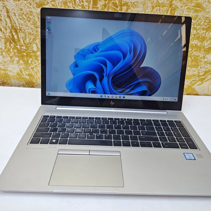 🔥 DEAL🔥HP EliteBook 840 G7 10th Gen Intel Core i5-10310U Processor 16GB RAM 512GB SSD 14" FHD Display Bluetooth Webcam WiFi USB Type-C HDMI Intel UHD Graphics FreeDOS Ex Uk 6 Months Warranty HP Elit