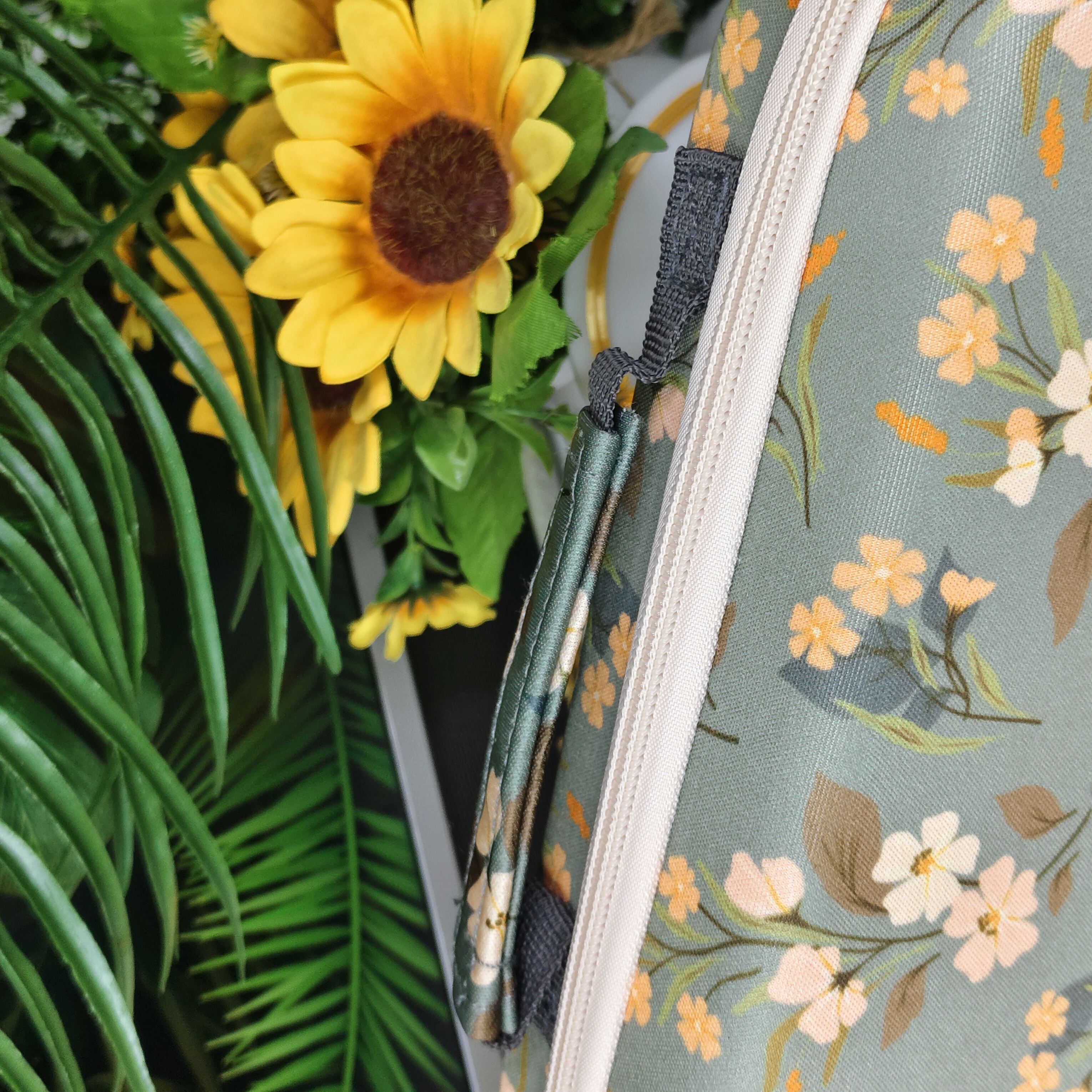Be Still and Know Two-Fold Organizer Bible Case Bag Gift for Women, Girls and Ladies Unique Birthday, Anniversary and Wedding Gift.