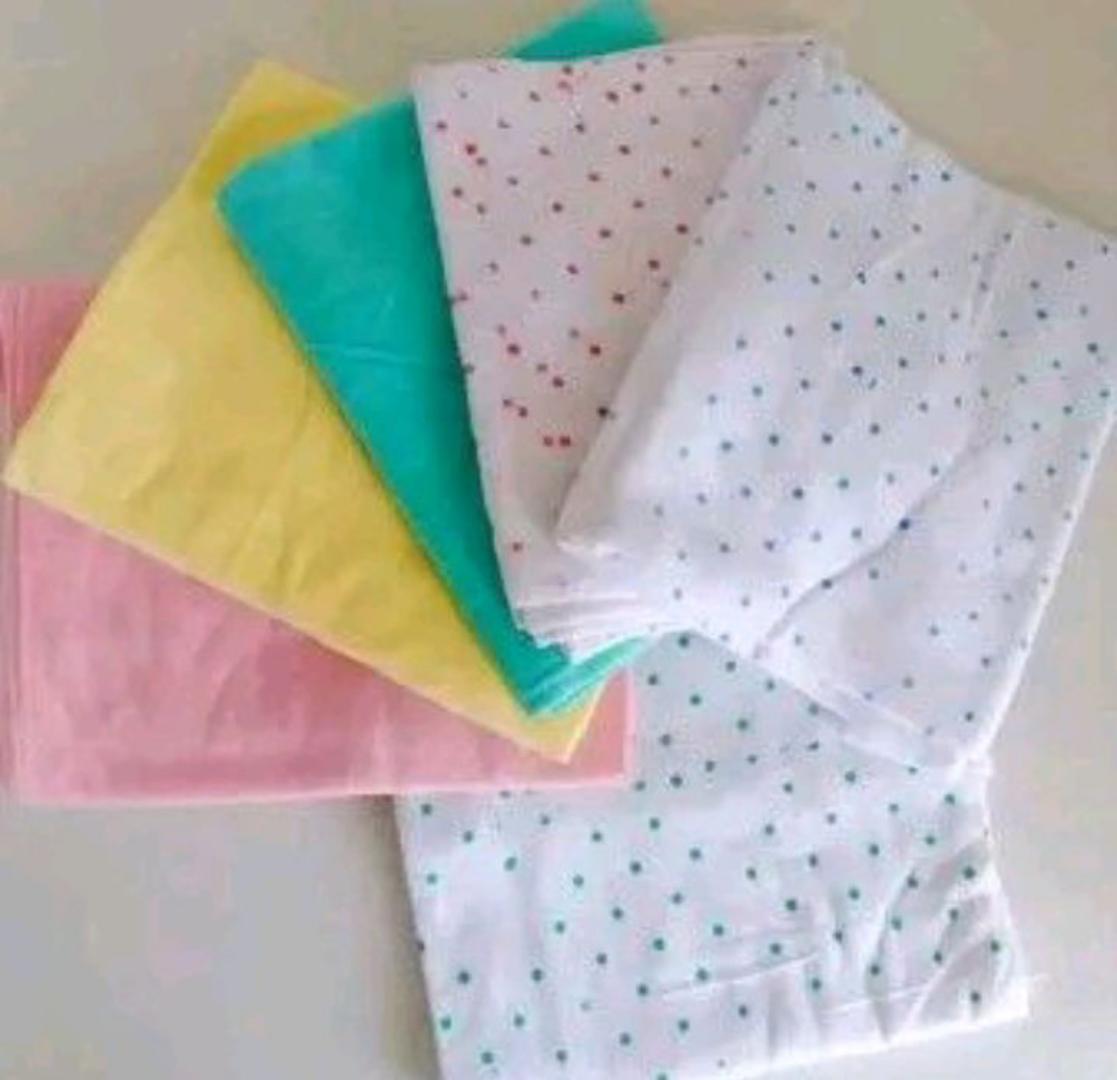 NEWBORN RECEIVING SET :::Diapers bag 5 in 1 +Baby blanket star fashion + warm woolen baby  wrapper dotted+Lucky Star baby suit 5 pieces + 2 baby muffins different colours + 3 newborn baby socks