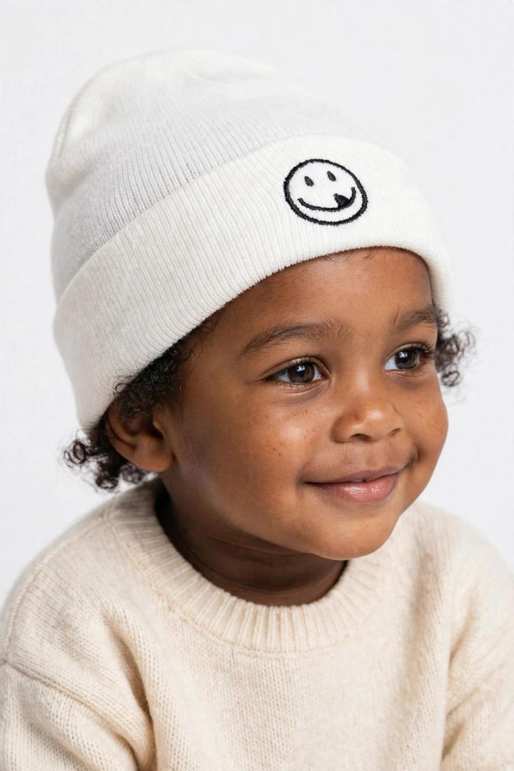 2 yrs to 5 yrs boys and girls kofias / muffins,,,, available colours white,pink,brown,sky blue,navy blue,black,grey and cream,smart and long lasting