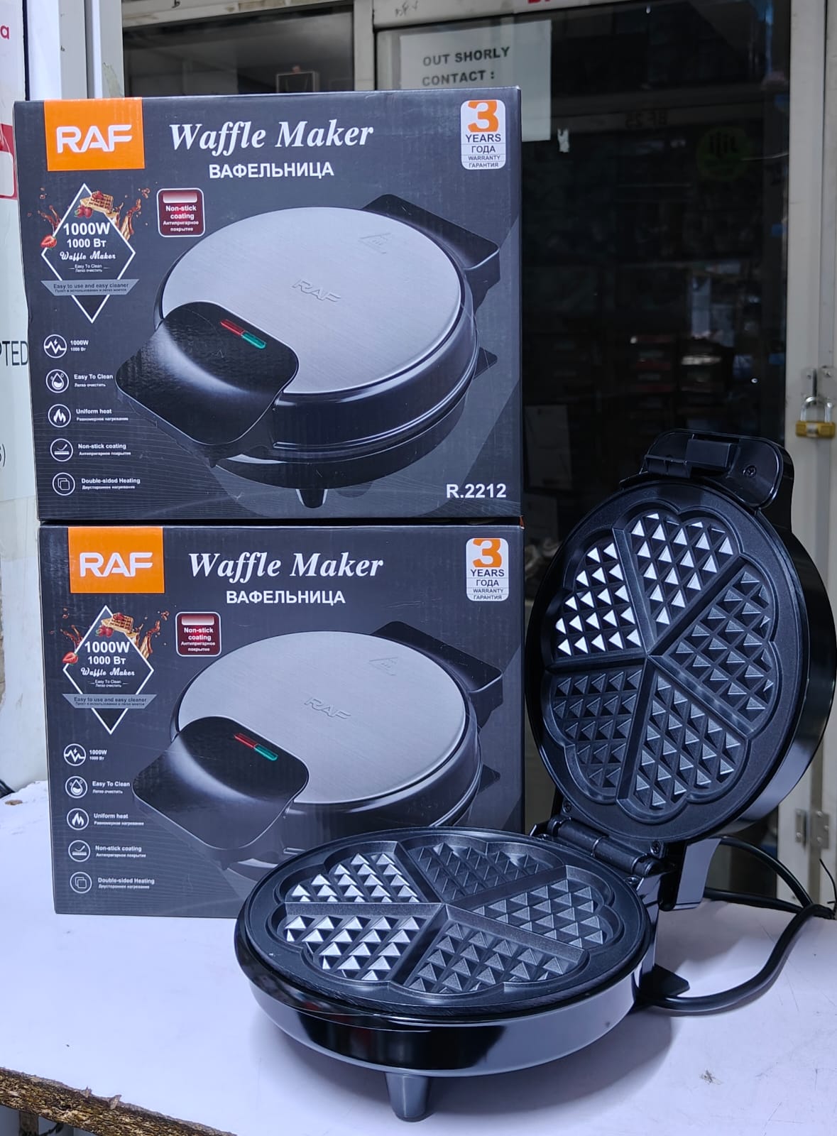 🧇⚡ RAF WAFFLE MAKER – PERFECT CRISPY GOLDEN WAFFLES EVERY TIME 💛💥

Enjoy delicious homemade waffles with this powerful, easy-to-use waffle maker designed for fast heating and perfect results! 🍽️✨