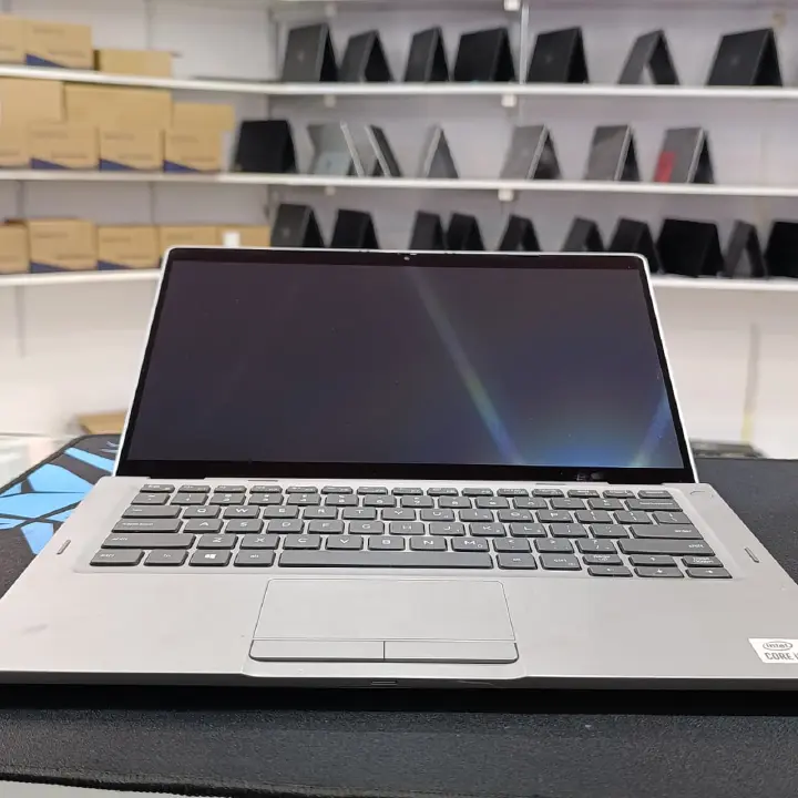 Latitude 5310 x360 2-in-1 Laptop - Core i5, 10TH GEN 8GB RAM, 256GB SSD, 13.3" Touchscreen, Grey
1.6 GHz Intel Core i5-10210U Quad-Core
8GB DDR4 RAM | 256GB M.2 NVMe SSD
13.3" 1920 x 1080 VA Touch