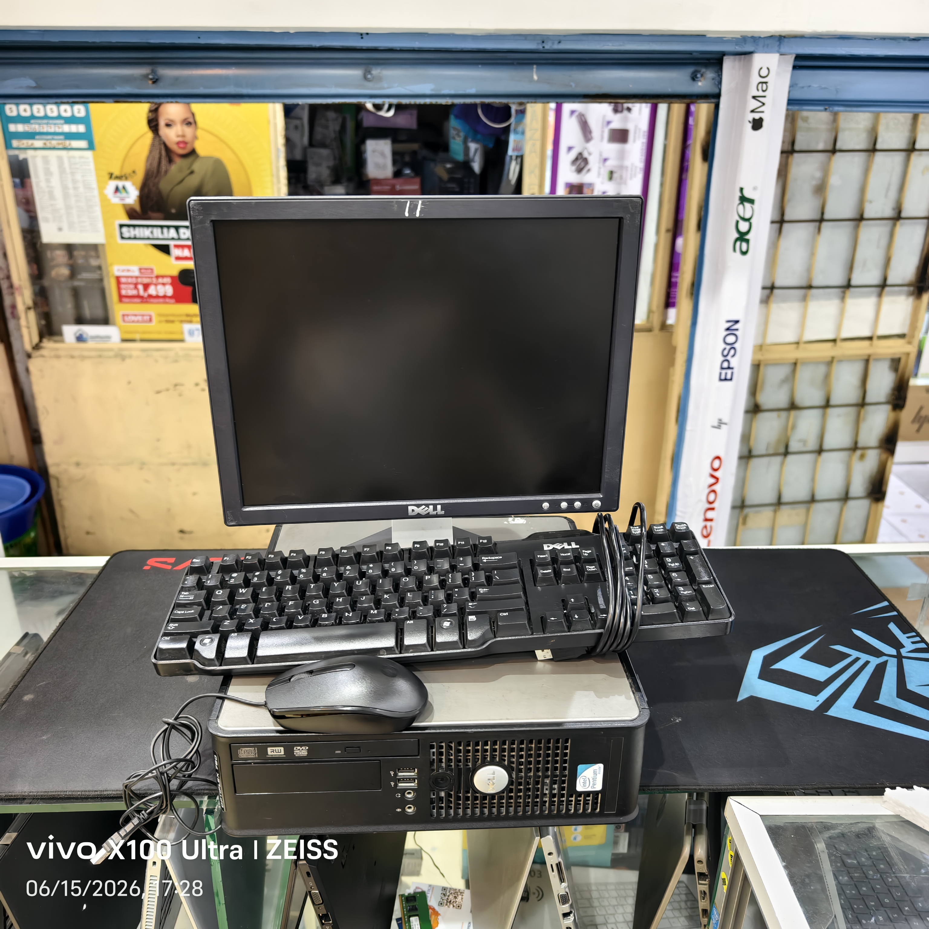 Dell OptiPlex 760/780 Desktop Computer – Intel Core 2 Duo | 2GB RAM | 160GB HDD | 15" Monitor | 3 Months Warranty

Upgrade your workspace with the reliable Dell OptiPlex 760/780 desktop computer.
